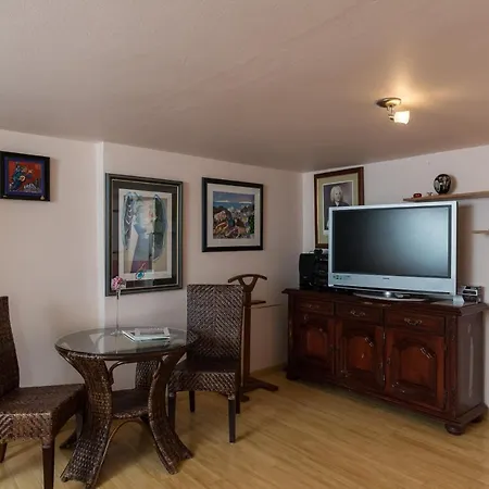 Appartement Fanita *